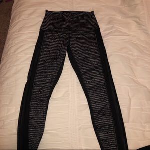 LULULEMON LEGGINGS